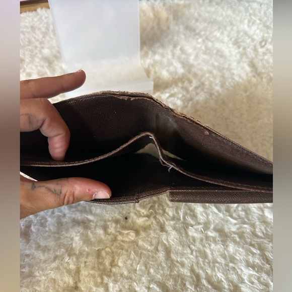 Louis Vuitton Damier Ebene Men’s bifold Wallet - Picture 11 of 12